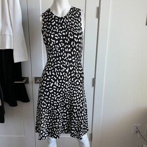 Michael Kors Slvless Crew Nk Fit & Flare Animal Print Knit Dress Blk Cream Sz S